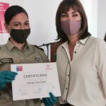 Ministra de la Mujer Certifica a Carabineros y alumnos de su Escuela de Formación en prevención de la violencia de género