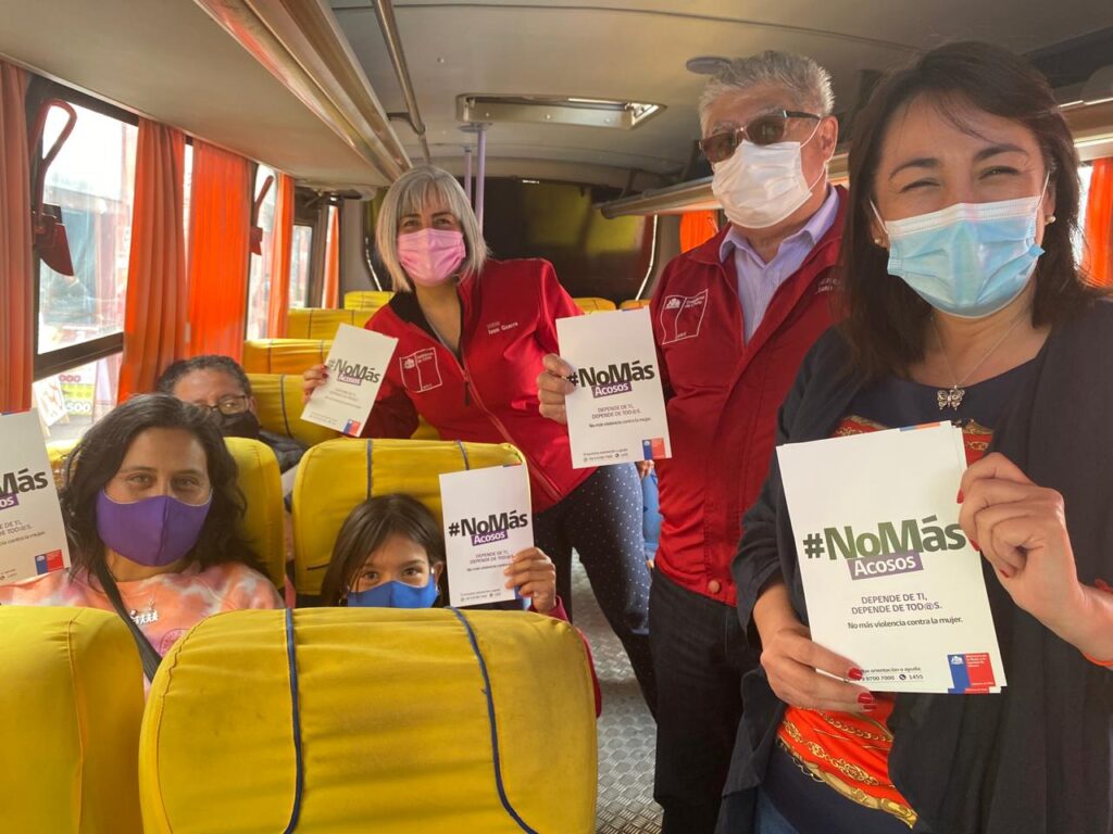 Realizan campaña para prevenir y denunciar acoso sexual a mujeres en el Transporte Público