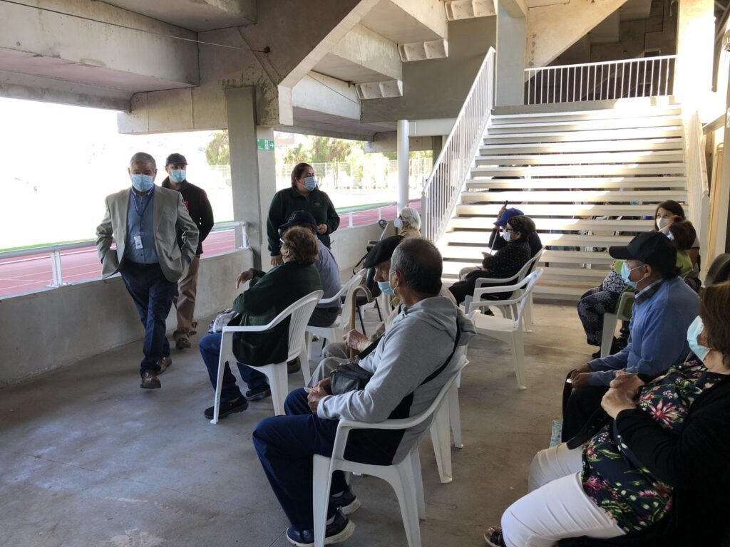 Gobernador de Limarí destaca proceso de vacunación en la provincia