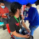 Profesionales de los medios de comunicación se suman al proceso de vacunación contra el Covid