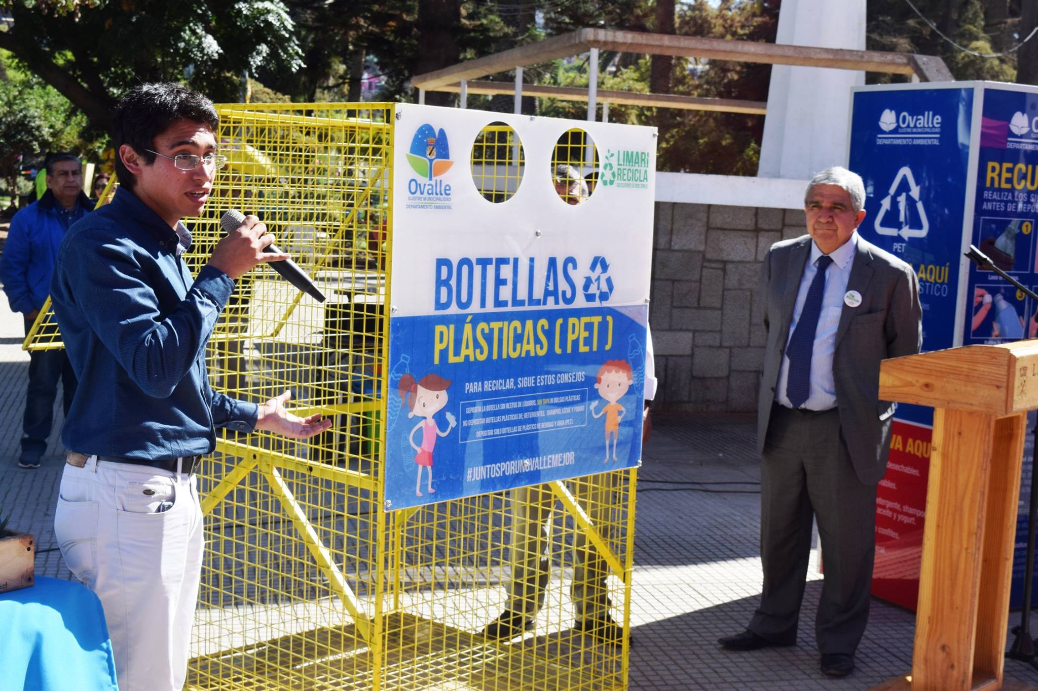 Municipio instalará 150 contenedores de botellas plásticas en la zona rural