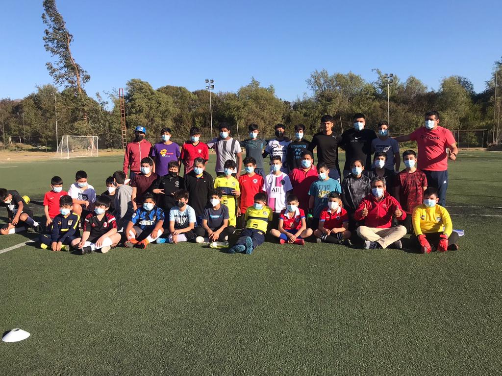 Club Deportivo “Oro y Cielo” inicia academia de fútbol en Ovalle