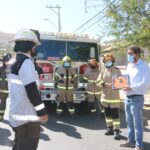 Bomberos de Illapel reconocen y galardonan la labor hecha por el Delegado Juan Pablo Gálvez