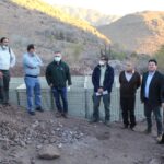 CORES visitan obras de cosecha de aguas ejecutadas por CONAF