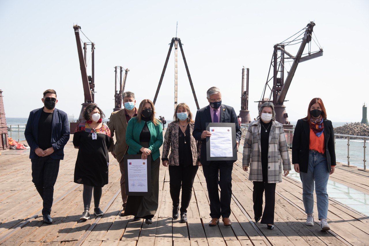 Ministra de Desarrollo Social y Familia firma convenios con comunas de Sierra Gorda y Taltal y anuncia programa piloto Ciudades Saludables en Mejillones