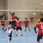 Colegio Sagrados Corazones y Colegio Gerónimo Rendic a la Final Nacional de Voleibol Escolar.