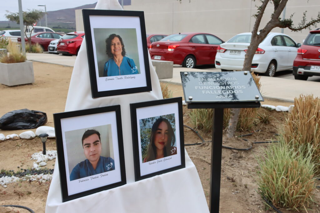 Hospital Provincial de Ovalle rinde homenaje a trabajadores<br>fallecidos que dedicaron su vida a la salud pública